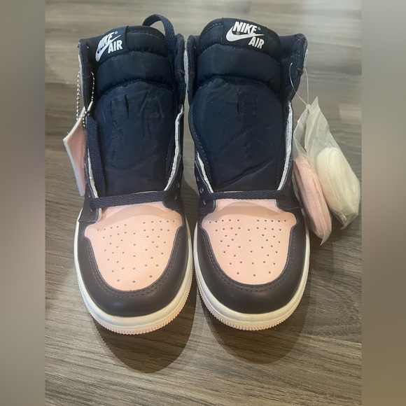 NWT NIKE AIR JORDAN 1 RETRO HIGH "ATMOSPHERE (W) - Picture 6 of 16